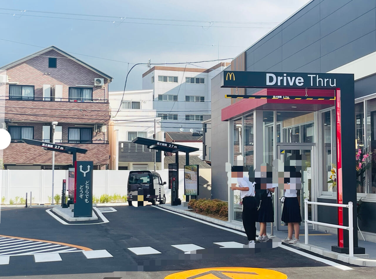 マクドナルド花園町店がオープン