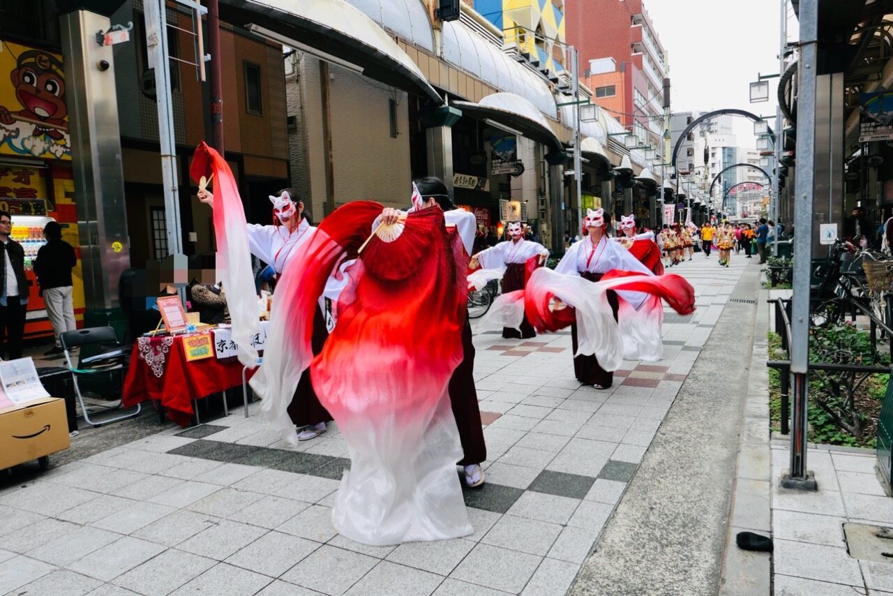 新世界112thフェス、パレードの様子