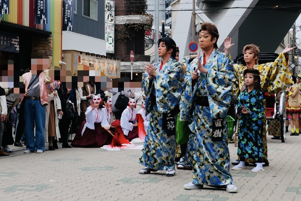 新世界112thフェス、パレードの様子