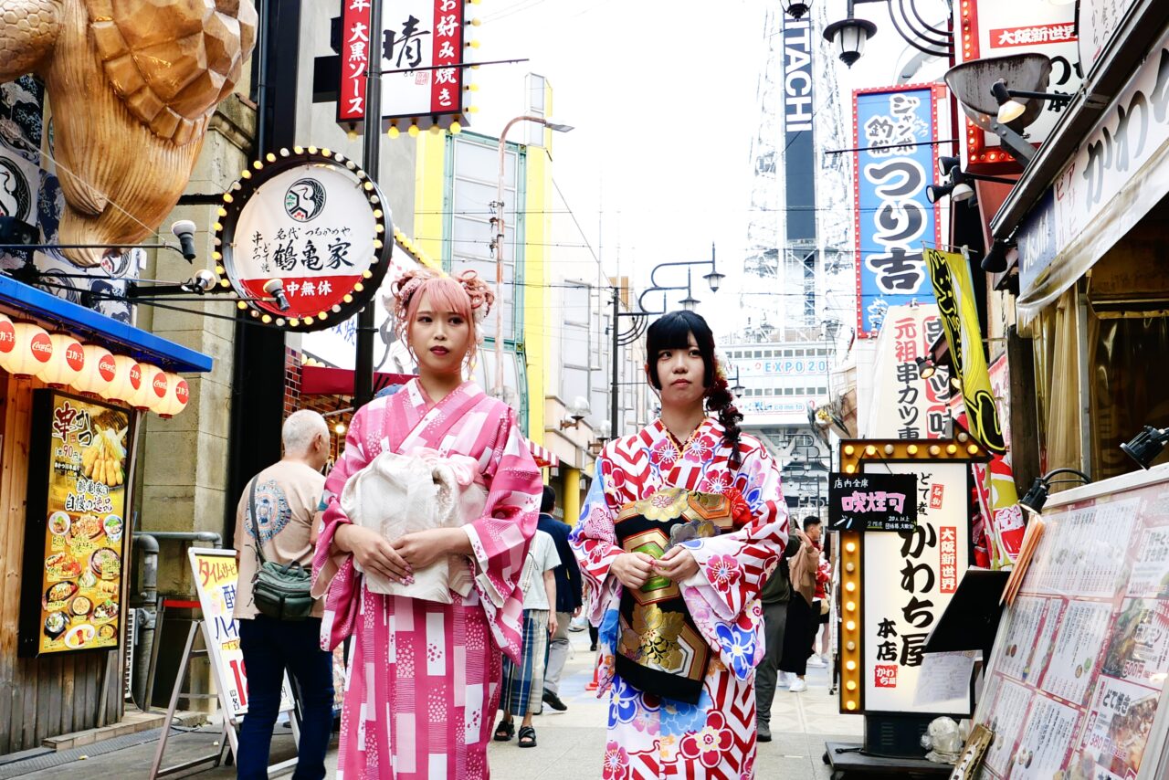 人気観光地・新世界のマチに新風！ 着物姿の女性アイドルグループ「Japaneeed'z -浪速撫子-」が誕生したようです