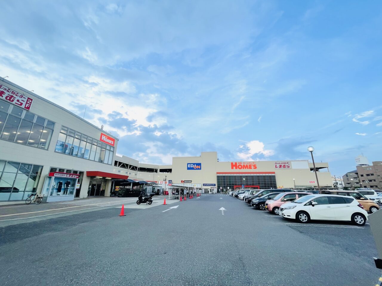 閉店した「三杉屋ホームズ南津守店」の跡地には、関東圏の大型スーパーが進出予定との噂も？！