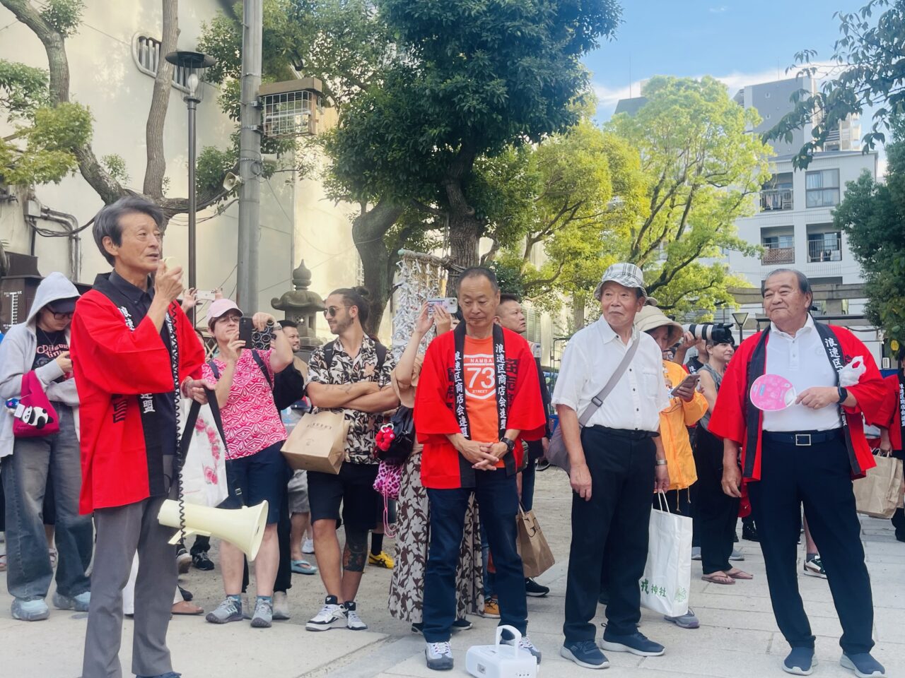 浪速区制100周年記念「なにわ100人パレード ～メイドさん大集合～」が、9/27に盛大に開催されました