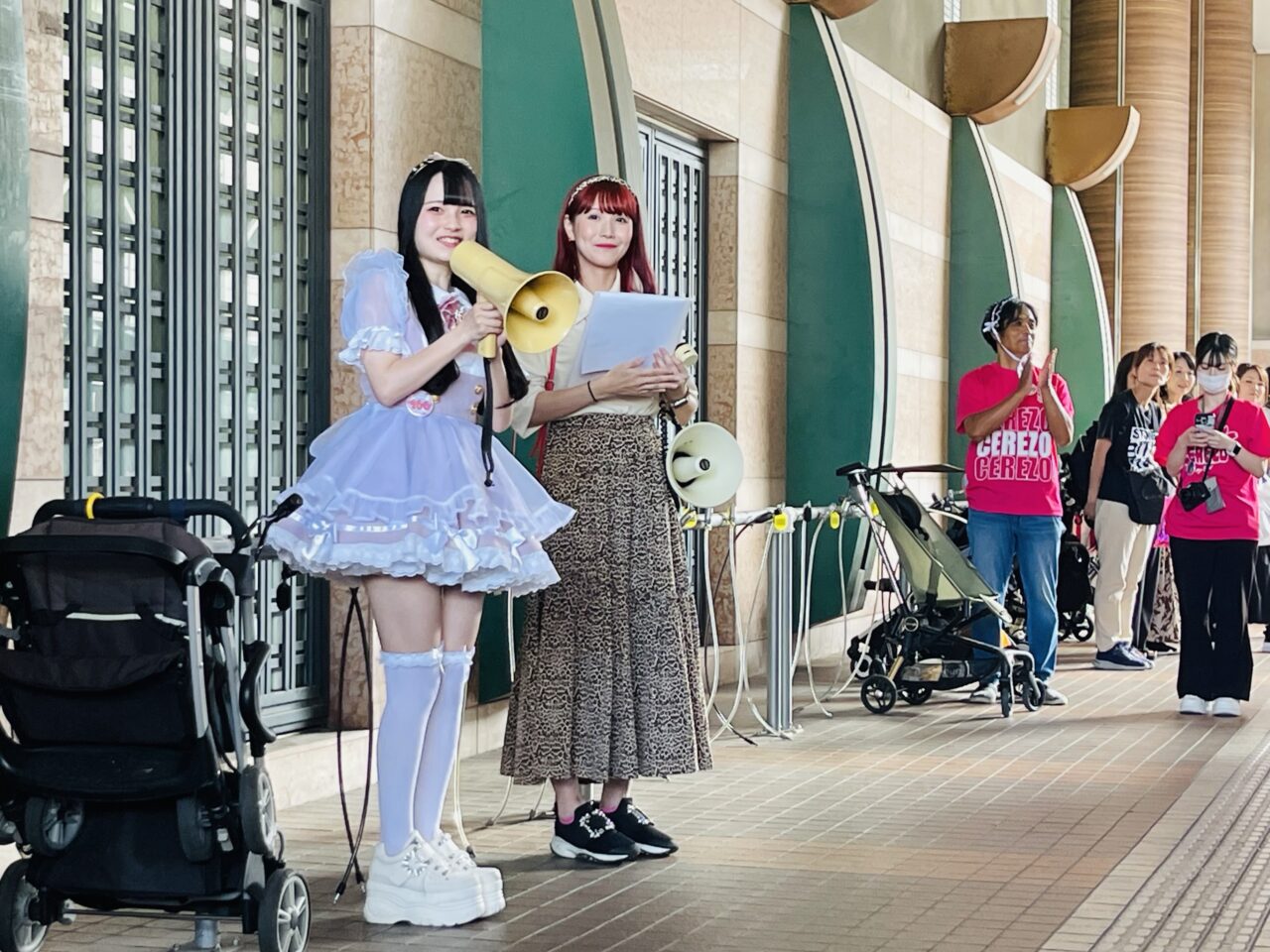 浪速区制100周年記念「なにわ100人パレード ～メイドさん大集合～」が、9/27に盛大に開催されました