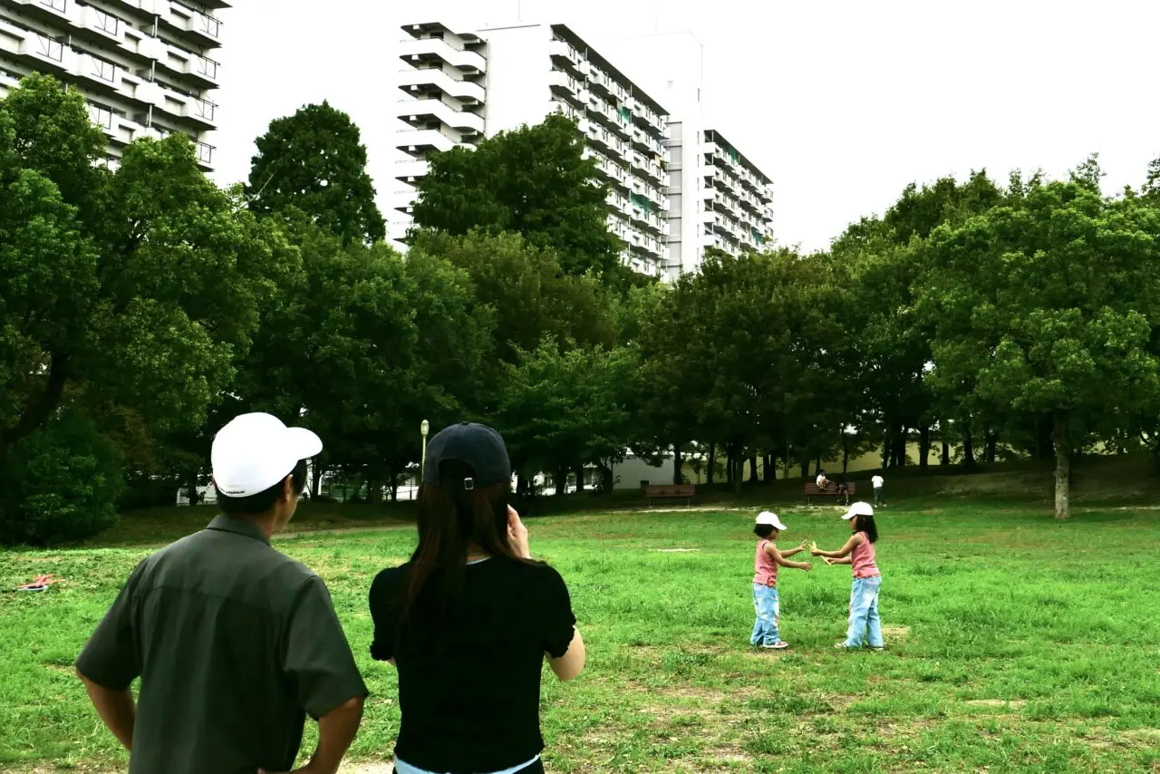 西成発シンガーソングライターのNISHIOKAさん、新曲『SUNNY HOLIDAY』を10/1に配信リリースしました