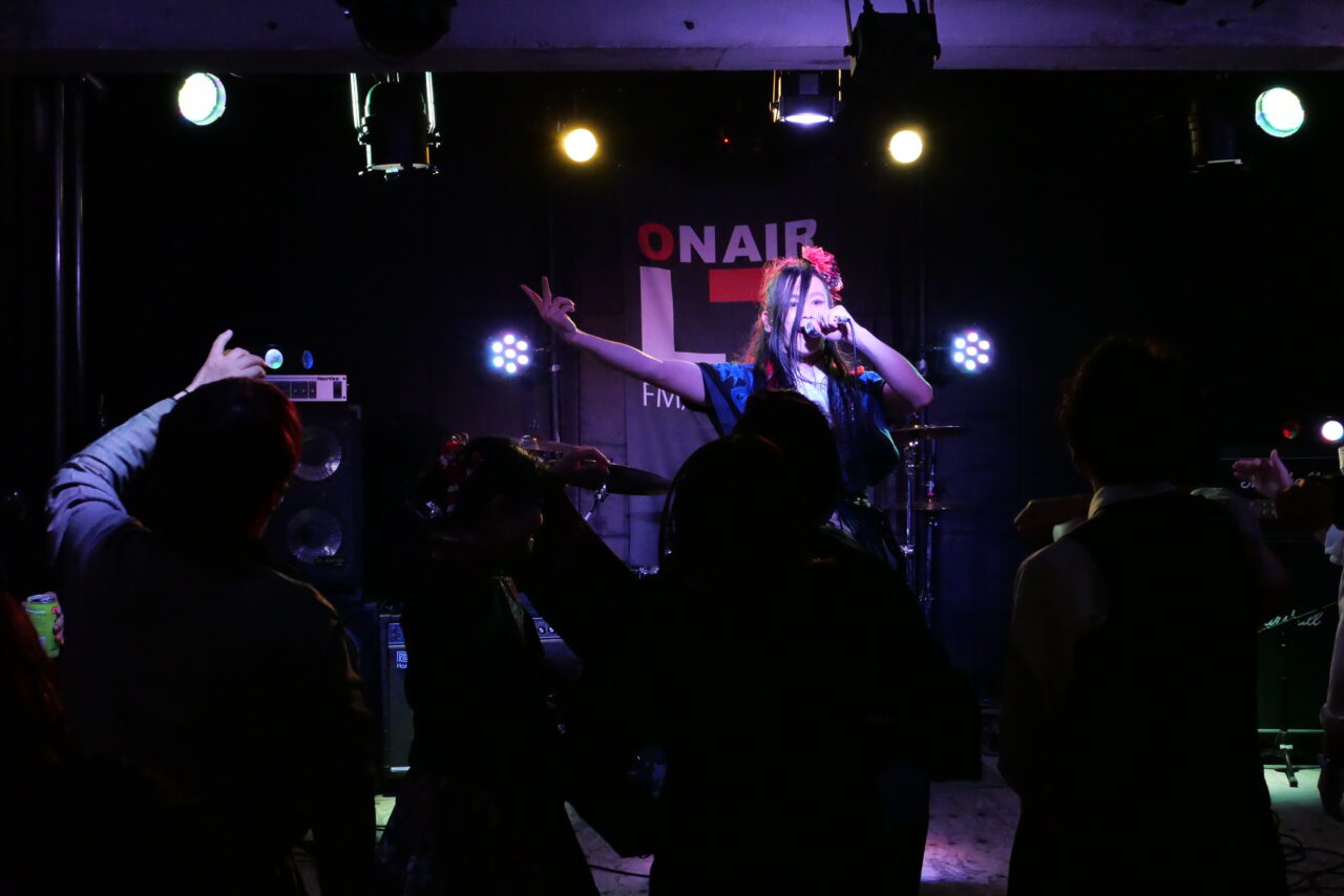 一般参加者が主役! 日本橋発のアニソン好きが集まる交流イベント「ABS 703MHz」、新世界でも定期開催へ