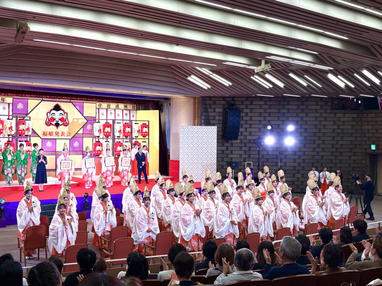 今宮戎神社の令和8年度福娘、今年の訪問着のカラーは橙色です！ 福娘代表4人も決定しました