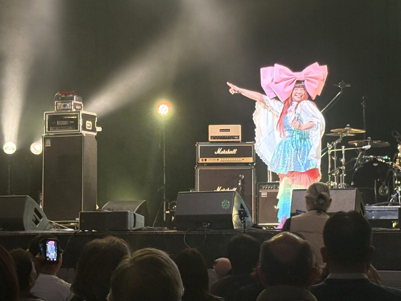 香西かおりさん、Rioさん、関西軽音楽倶楽部オーケストラ、15-Berryら実力派アーティストら出演!2/13になんばHatchで「FM/TV FES NANIWA NO HI 2026」が開催されました