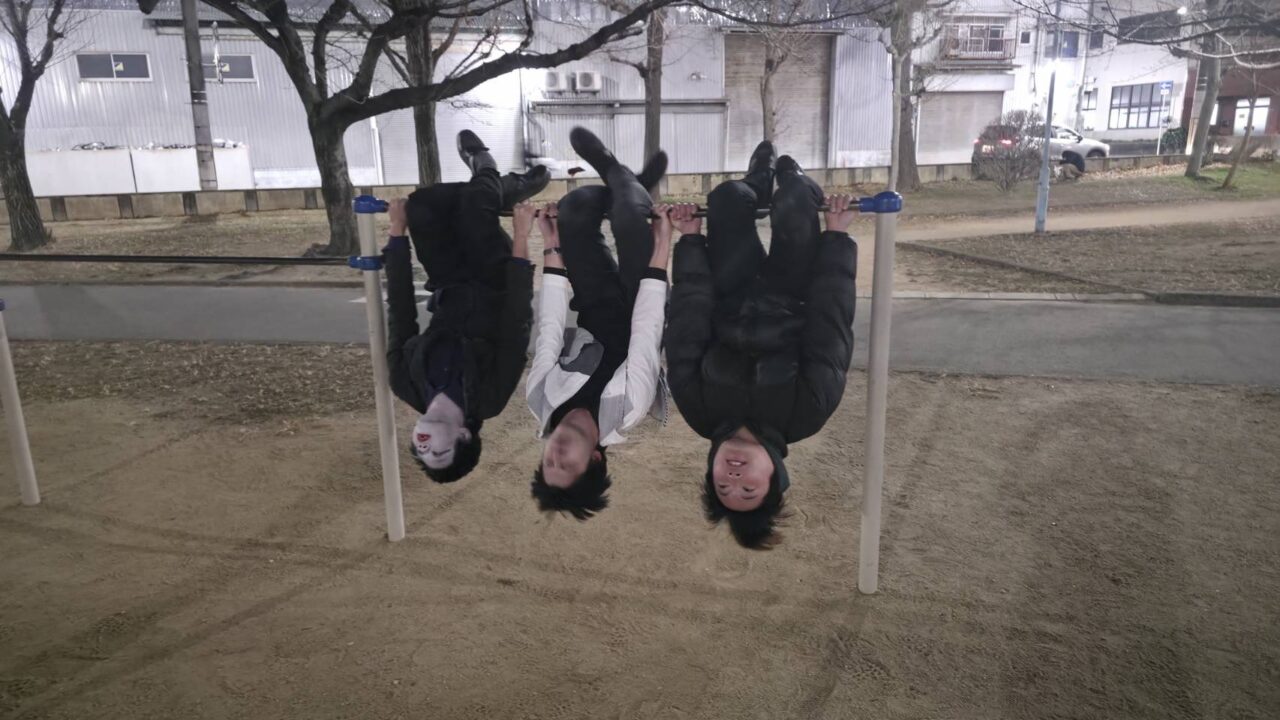 新世界発の音楽バラエティ番組『とびだせ電波塔！かんおんナビビロック！』が4/5からサンテレビで放送開始、新たにラジオ関西では同名の番組が4/7からスタートします