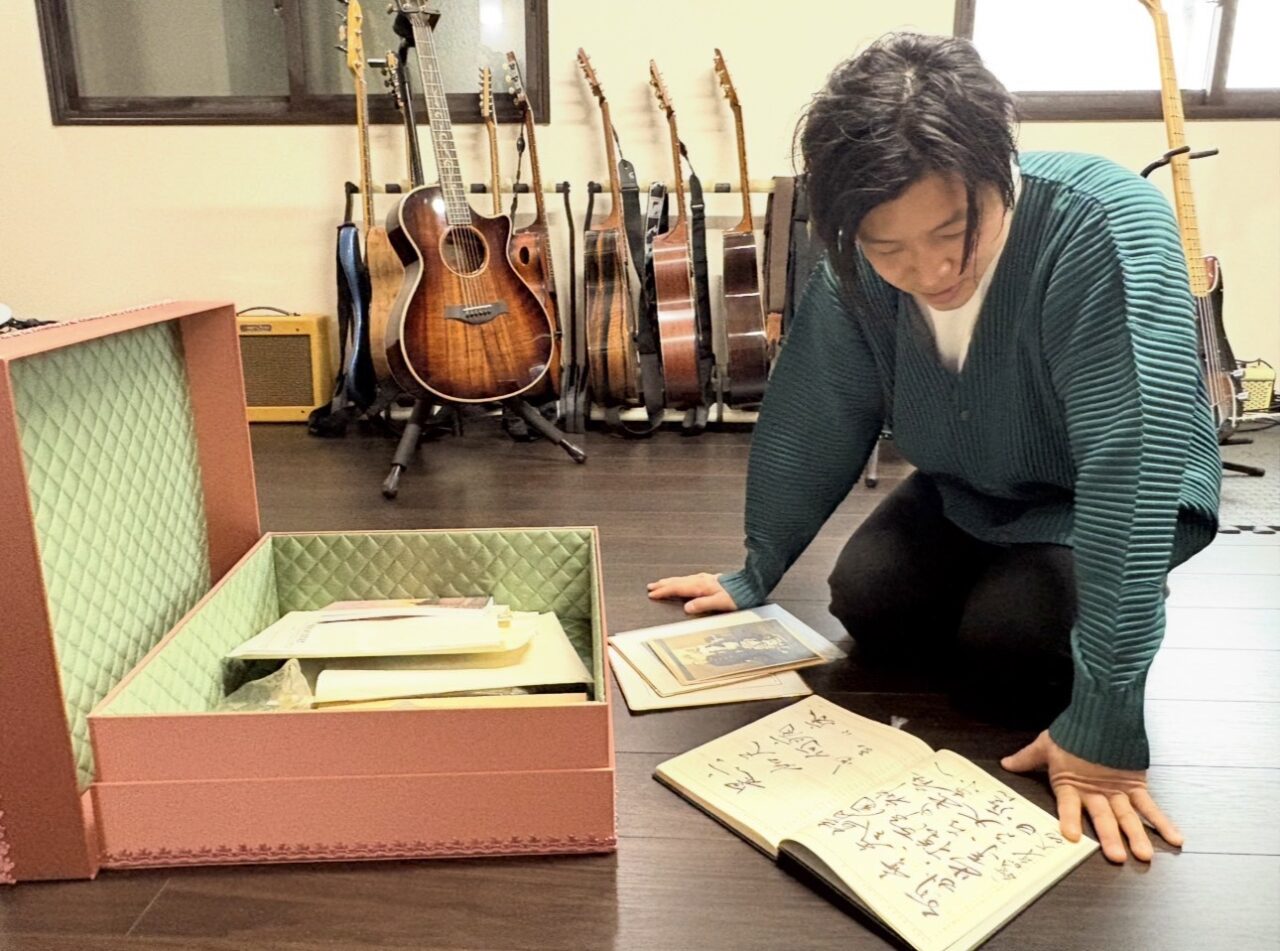 西成出身のシンガーソングライターNISHIOKAさん、戦時中に航空母艦「瑞鶴」の乗組員だった祖父の記憶を未来へつなぐ記憶の継承プロジェクトを始動