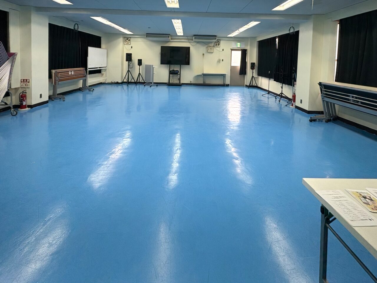 西成市民会館