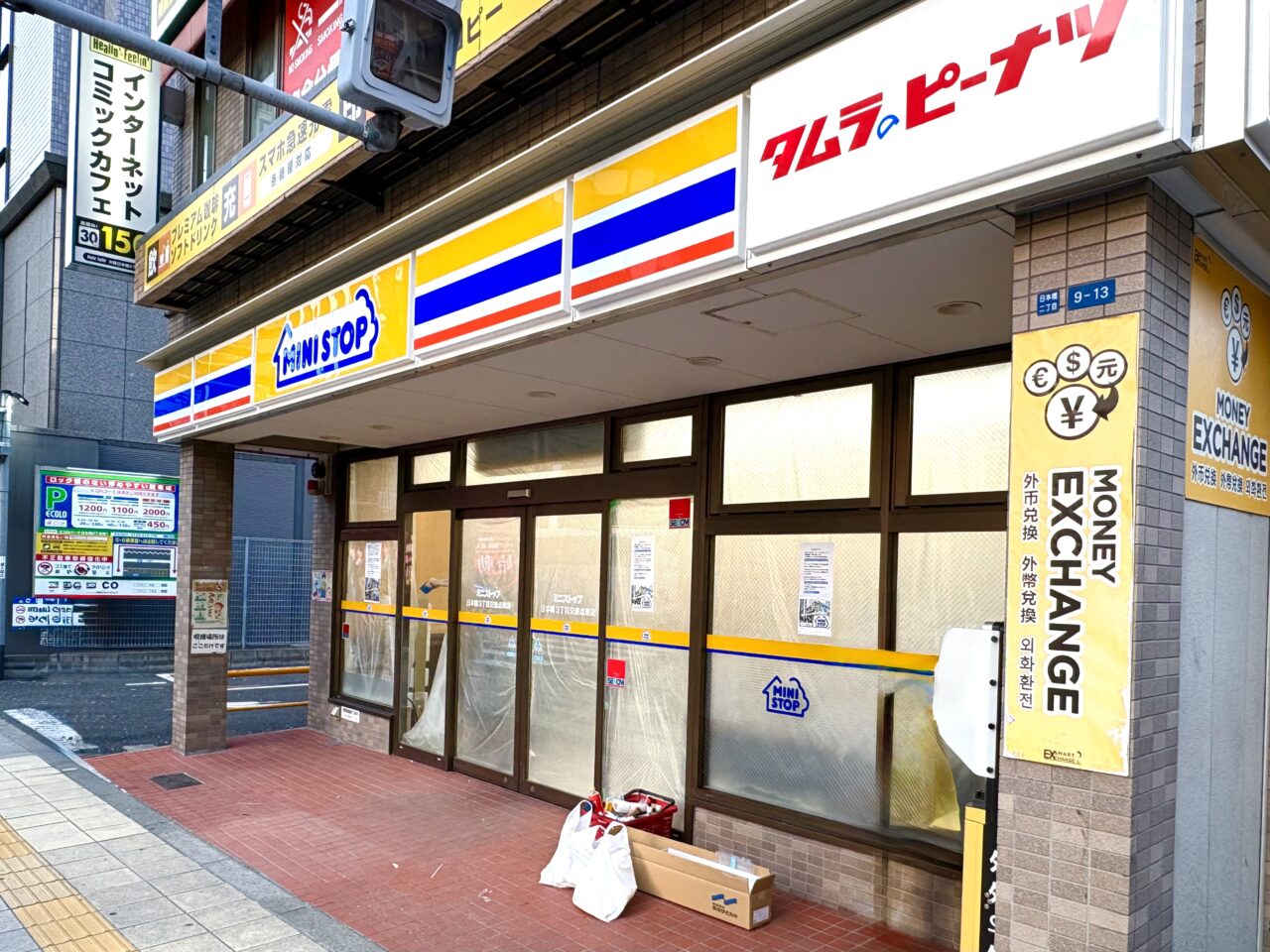 日本橋３丁目交差点東角にミニストップが5月5日オープン予定、旧ローソン跡地に