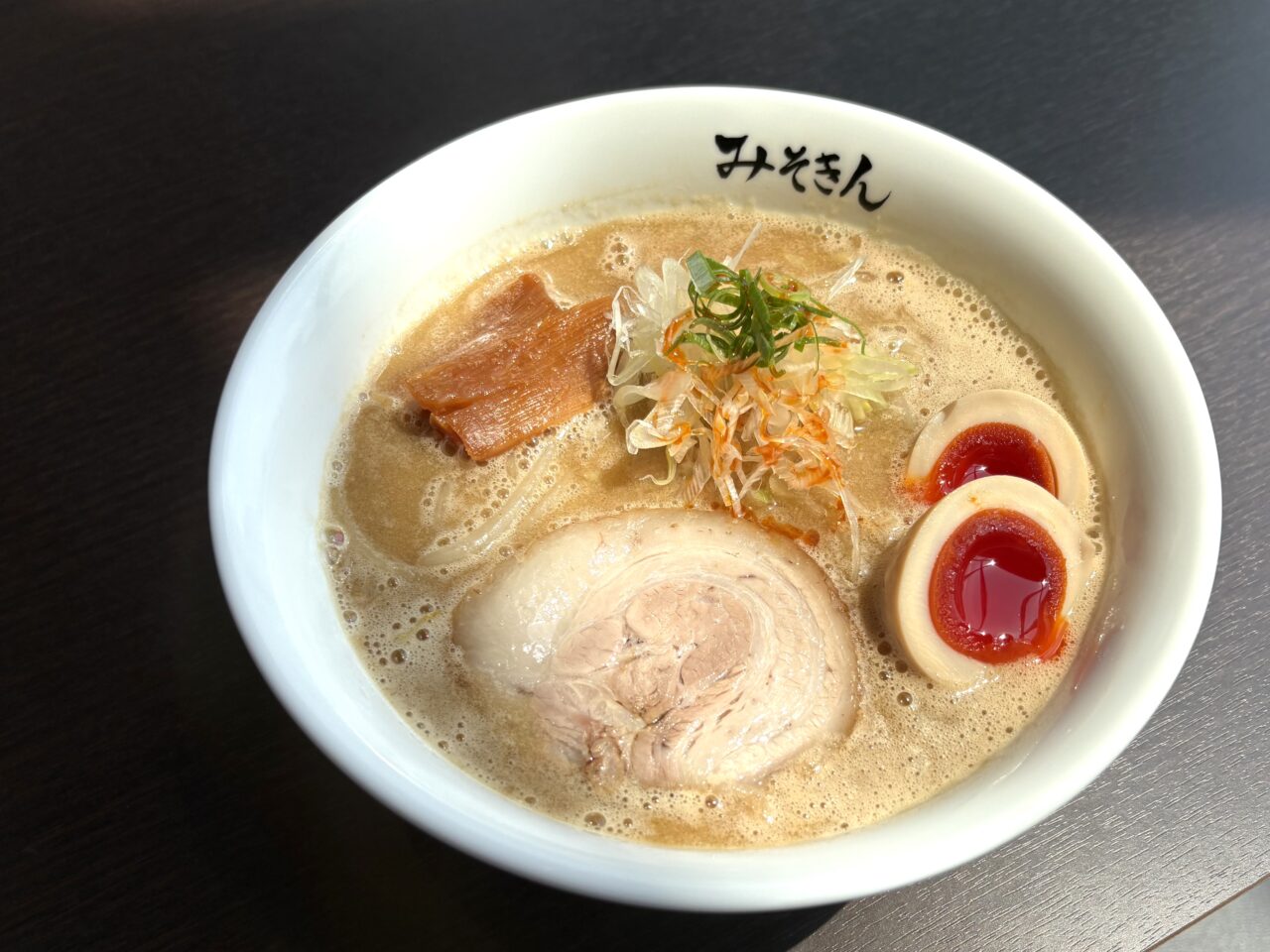 関西初出店！ HIKAKINさんプロデュースのラーメン店「みそきん」が8月1日、お隣・阿倍野区の あべのキューズモールにオープンします
