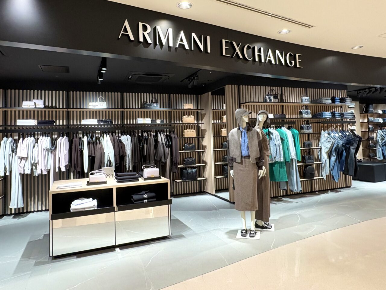 A|X アルマーニ エクスチェンジ なんばパークス店